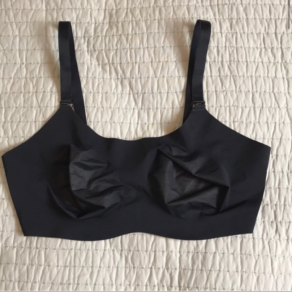 Knix Evolution Bra Size 8 black tan nude wireless reversible 36DD/F,38DD/F,40D/E